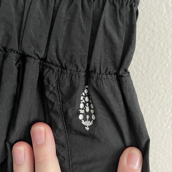 FP Movement Women M Black Smocked High-Rise Lined The Way Home Running Shorts - Picture 6 of 11